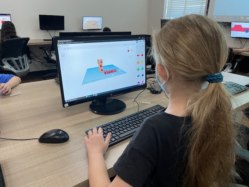 3D-Printing-STEM-classes-for-kids-3-of-7